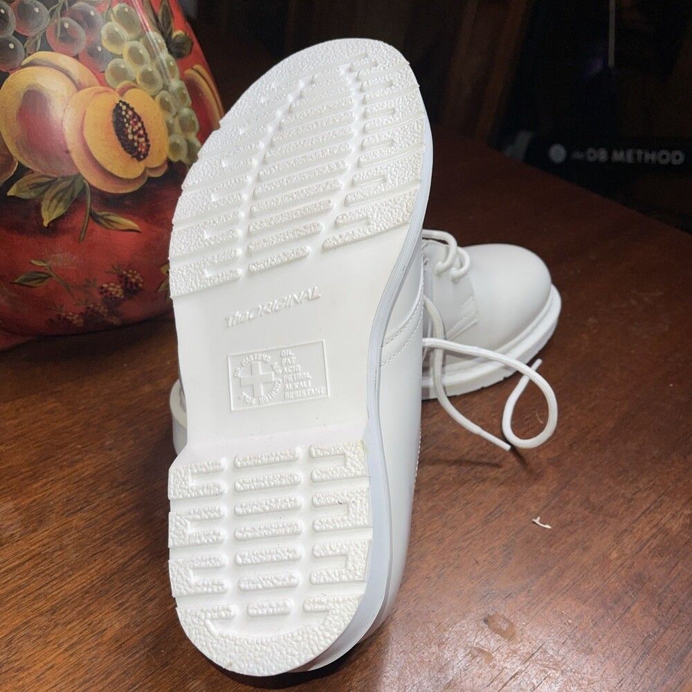 Dr Martens 1461 Pride UNISEX White Leather Oxford Mens 8 Womens 9 NEW SHOES - Picture 5 of 6